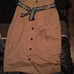 Contemporary Forever21 skirt.